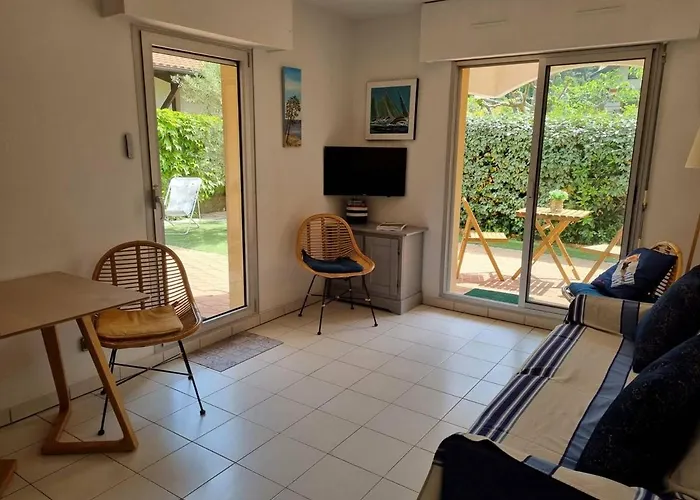 Arcachon, De Printemps - T2 Avec Jardin A 250m Des Plages - Fr-1-433-91 * 아르카숑